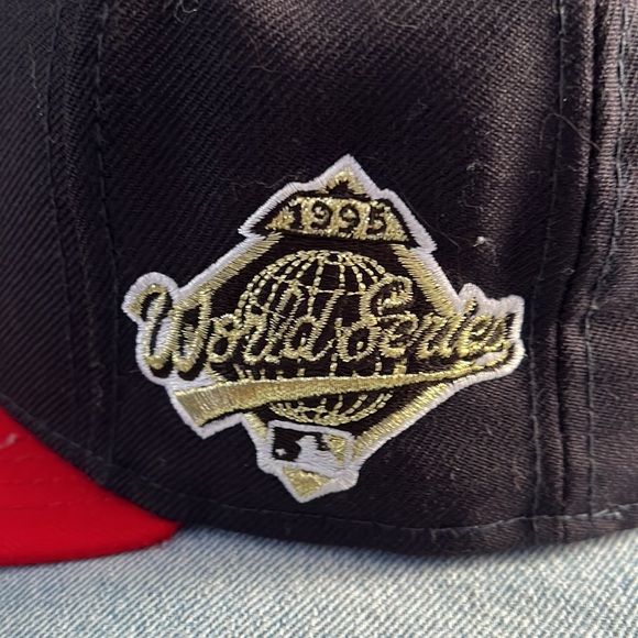 Braves custom hat - Picture 2 of 4